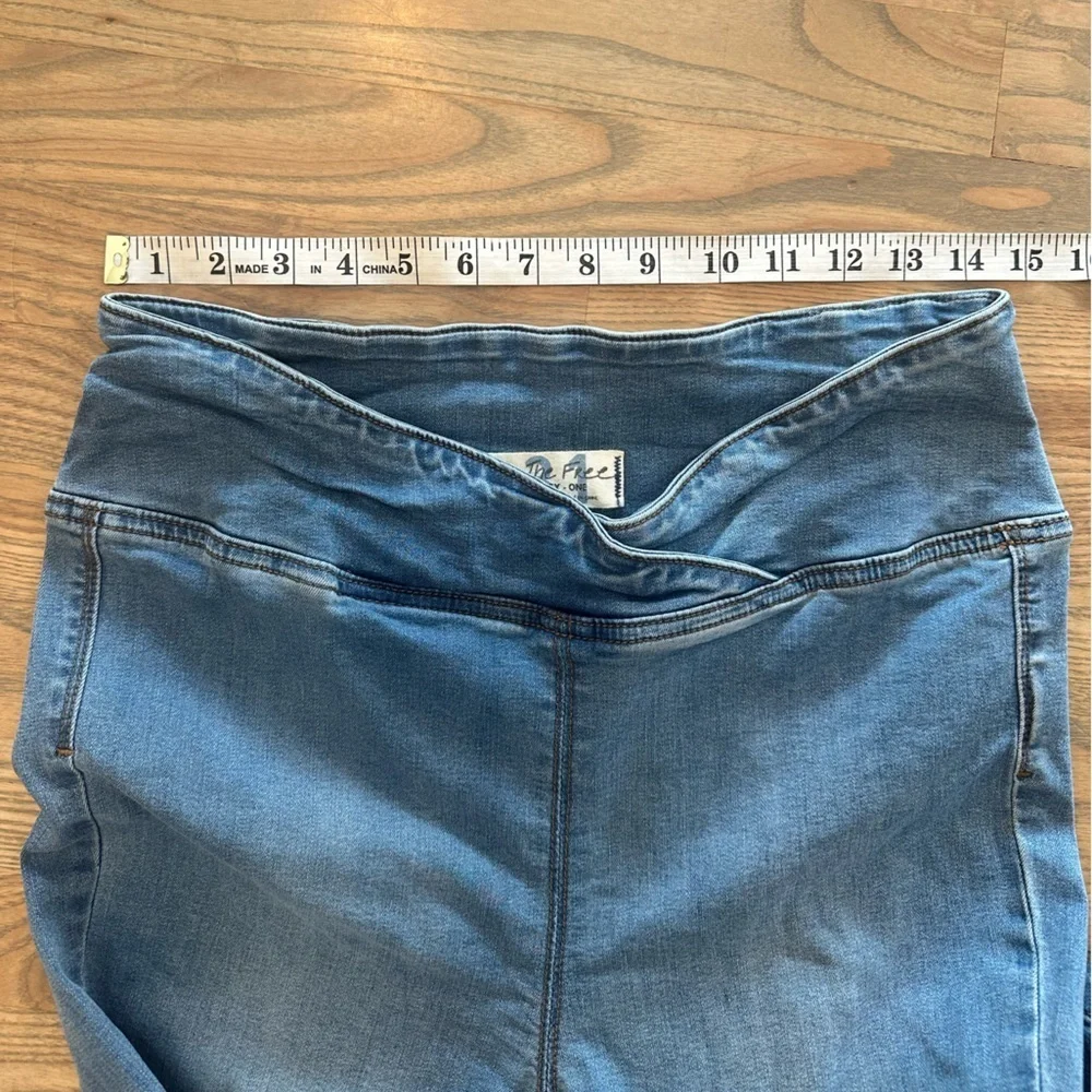 Free People We The Free Denim Crisscross Waist, Flared Bell Bottom Jeans - Picture 8 of 9